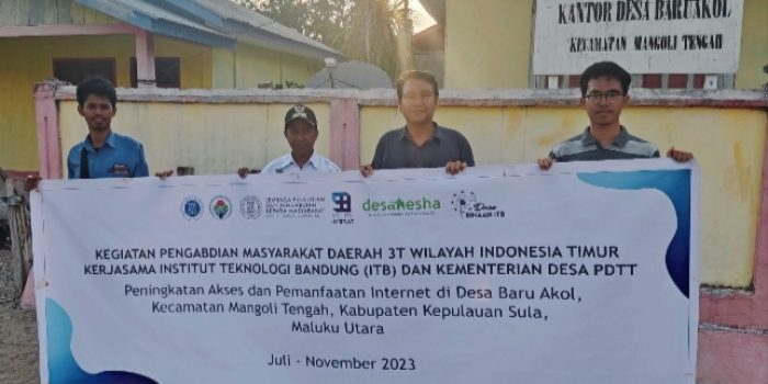 Desa Baruakol Kini Nikmati Akses Internet Cepat Berkat Program LPPM ITB