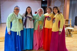 A-Bunnuk-Tours-group-in-Gwangju-South-Korea-by-@Walter-Delorie.jpg