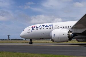 LATAM_AIRLINES_SYDNEY_TO_SANTIAGO_LAN810_281024_KURT_AMS_DSC00963-scaled-e1764285217822.jpg