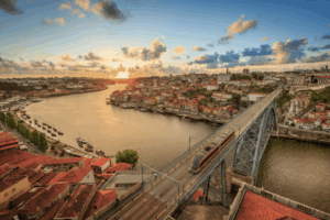 Resized_Bridge-Douro-River-Old-Town-Porto-1024x683.png