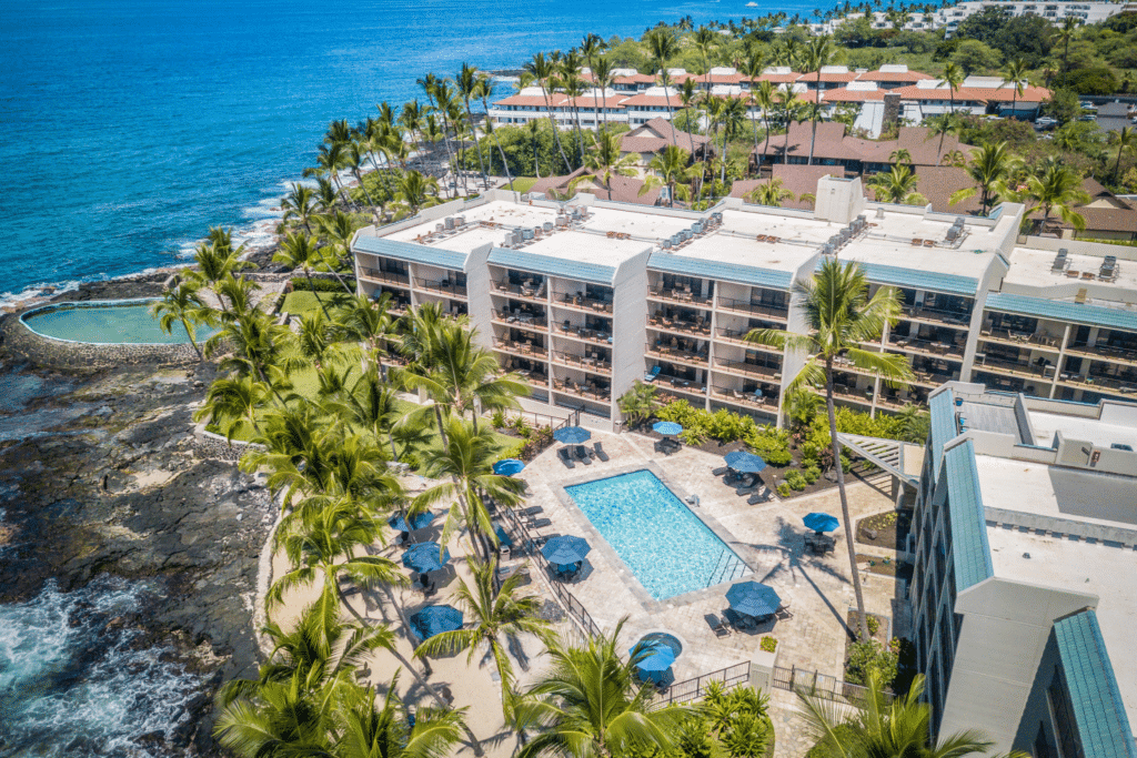Cropped_Resized_Aston-Kona-By-The-Sea_Pool-Shoreline-Drone-3000x2000-1-1024x683.png