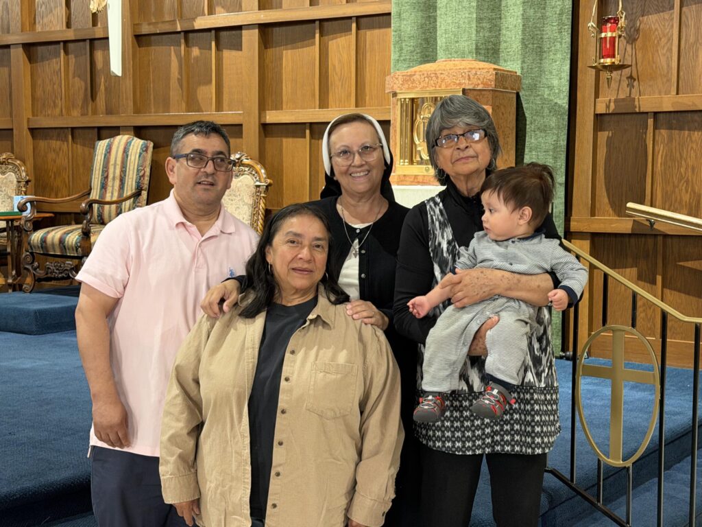 Holy-Rosary-Hispanic-25th-scaled.jpg