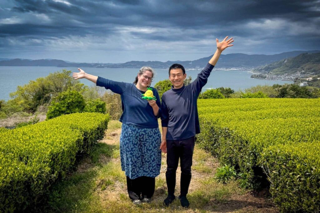 Inside-Travel-tea-friends.jpg