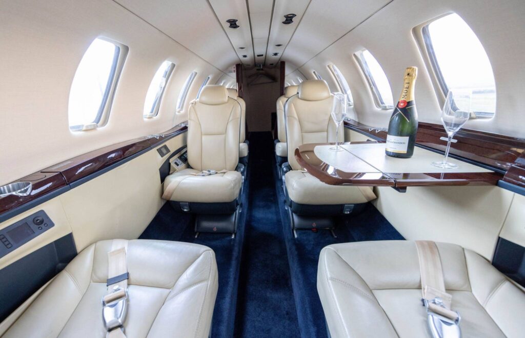 Machjet-INternational-Cessna-Citation-CJ4-Interior-1.jpg