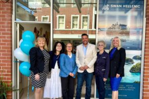 Mario-Bounas-at-the-new-Swan-Hellenic-store-in-Rose-Bay-scaled.jpg