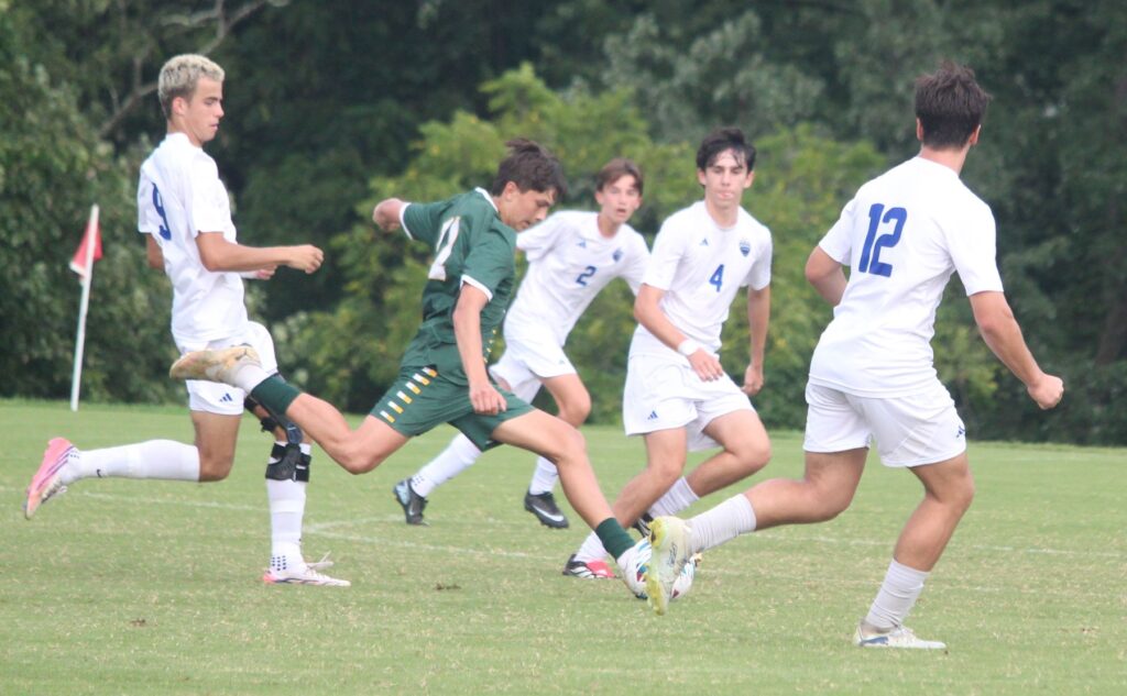 Spartans-Bulldogs-MSOC26-2.jpg