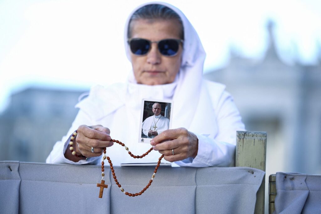 20261014T1040-POPE-LEO-CANCER-INTL-REAX-1828326-scaled.jpg