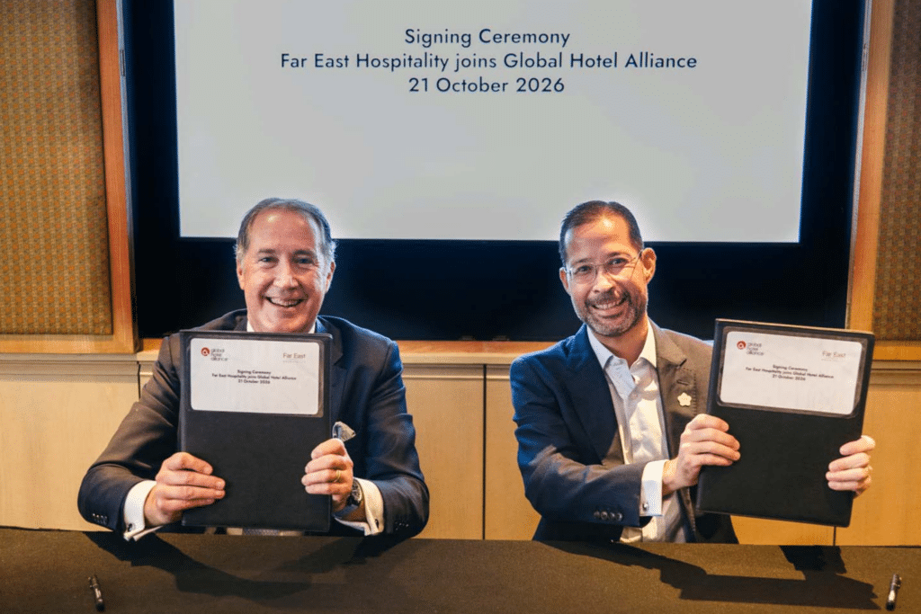 Cropped_Resized_Chris-Hartley-CEO-Global-Hotel-Alliance-with-Mark-Rohner-Managing-Director-Far-East.png