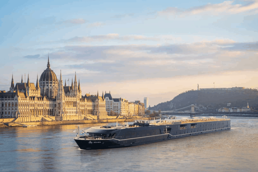 Cropped_Resized_a-eu-ship-solara-exterior-budapest-NEW-render-apt-web-16-9.png