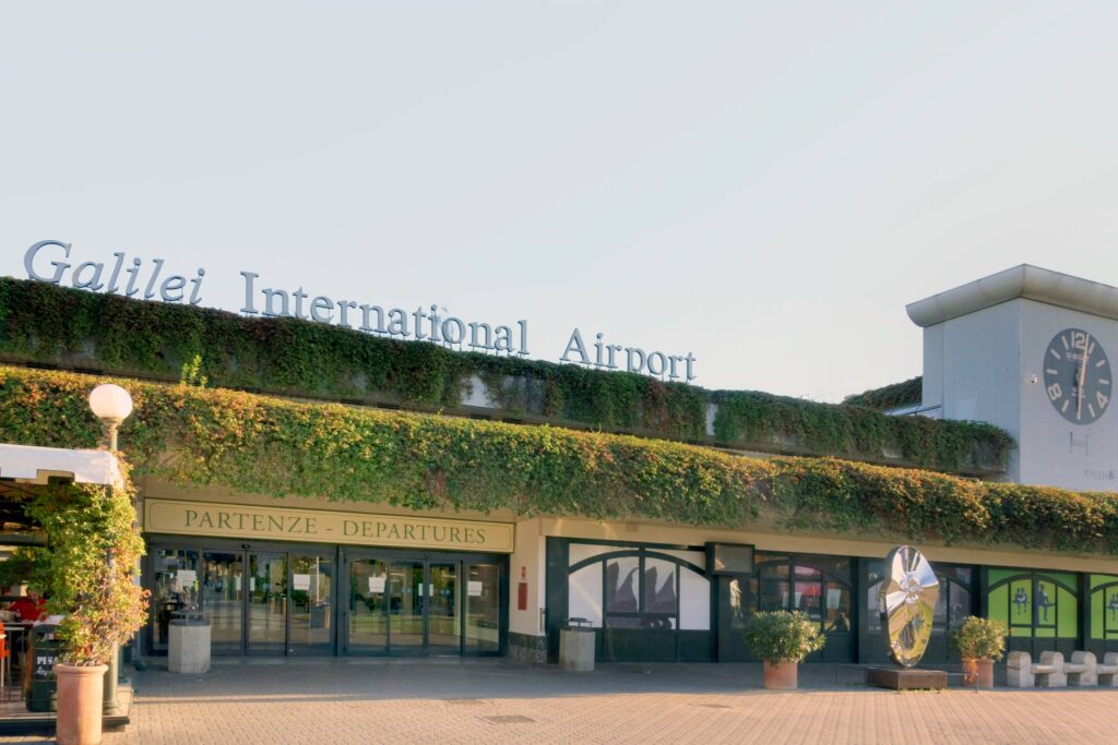 Galileo-Galilei-Airport.jpg