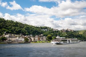 Longship-Townscape-Sankt-Goar.jpeg