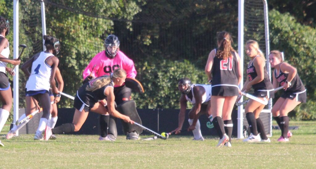 Raiders-Hawks-FH26-13.jpg